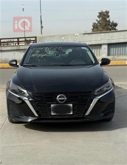 نيسان ألتيما